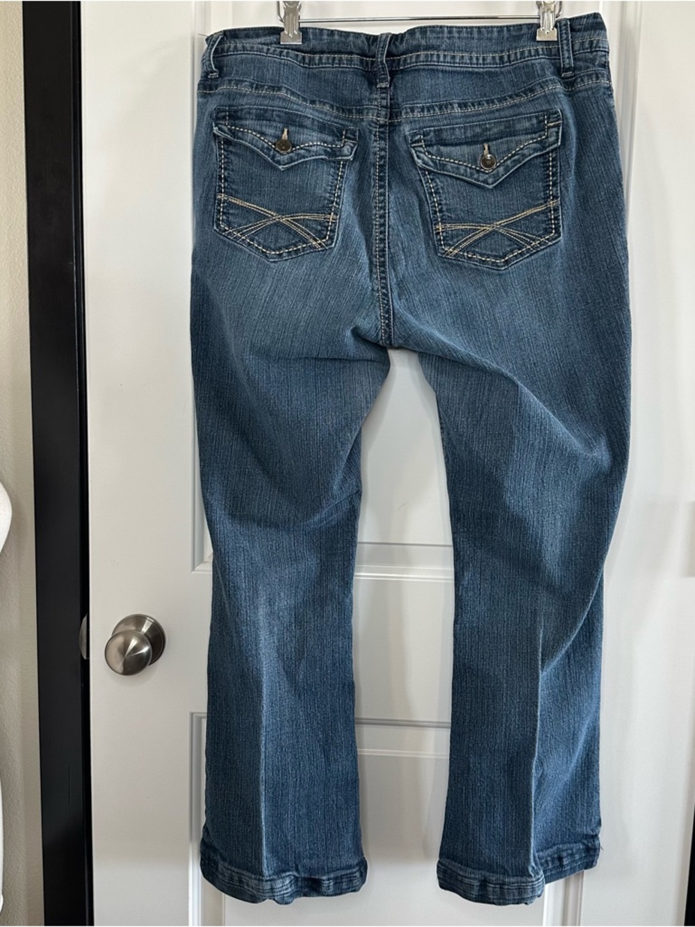 a.n.a Bootcut Jeans Light Wash Denim | Women’s 16W - Picture 2 of 2